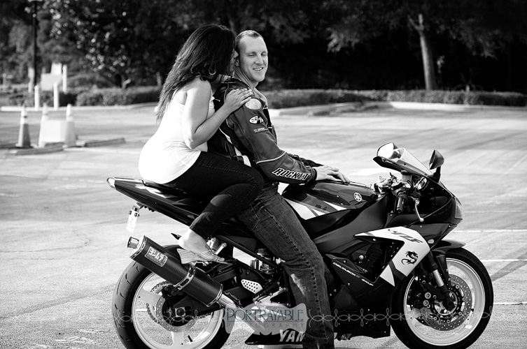motorcycle-engagement-photographer