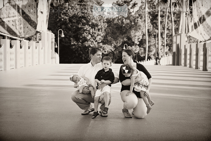 disney-boardwalk-family-portrait-photographer