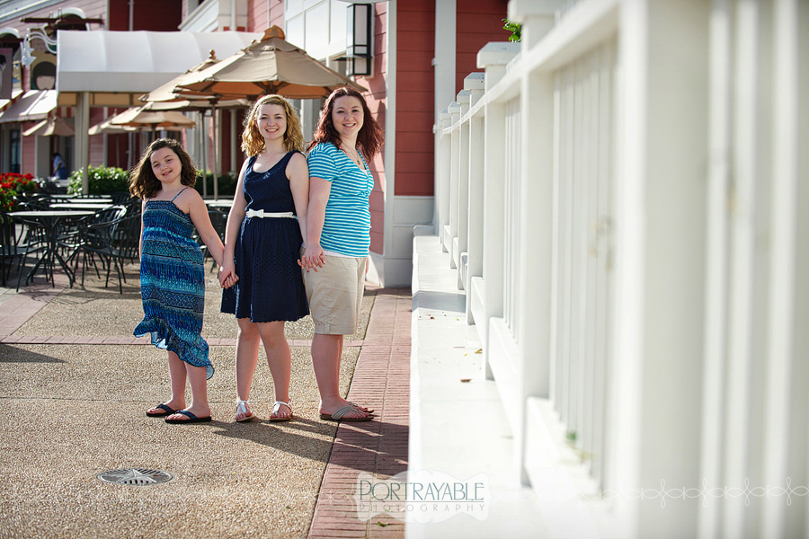 disney's-boardwalk-family-portrait-photographer