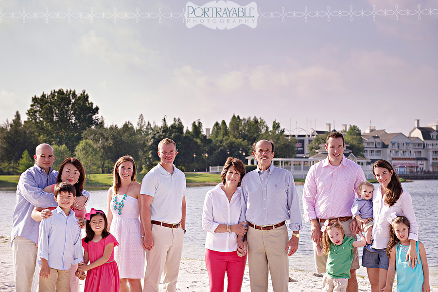 disney world family portraits on vacation for family reunions