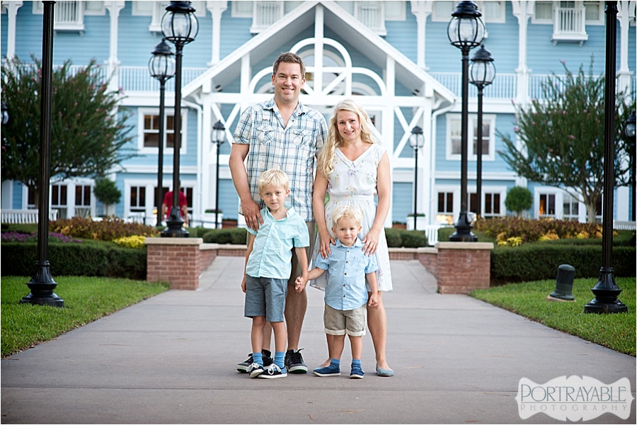 Disney's Boardwalk resort family portrait photographer_2104.jpg