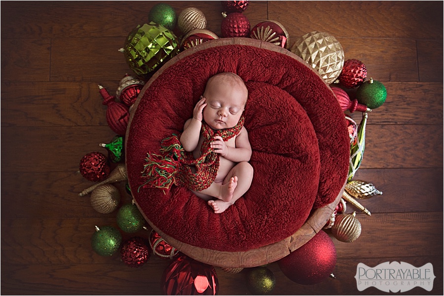 Christmas-newborn-portraits-Fl-newborn-photographer_2426.jpg